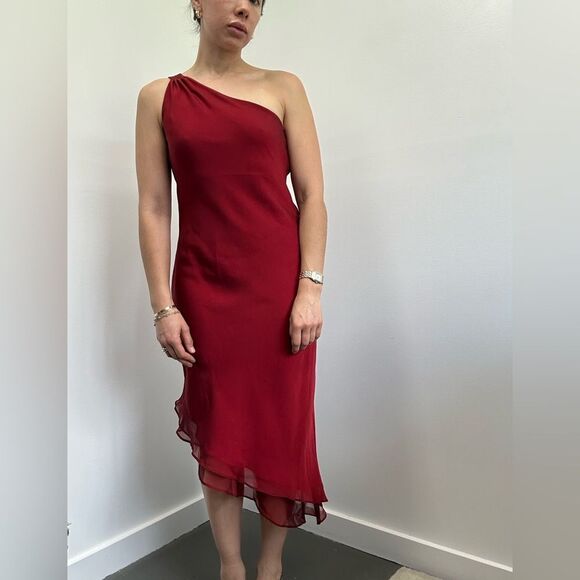 ⛔️SOLD⛔️Vintage 90's One Shoulder Asymmetric Wine Red Chiffon Midi Evening Dress - Picture 4 of 10